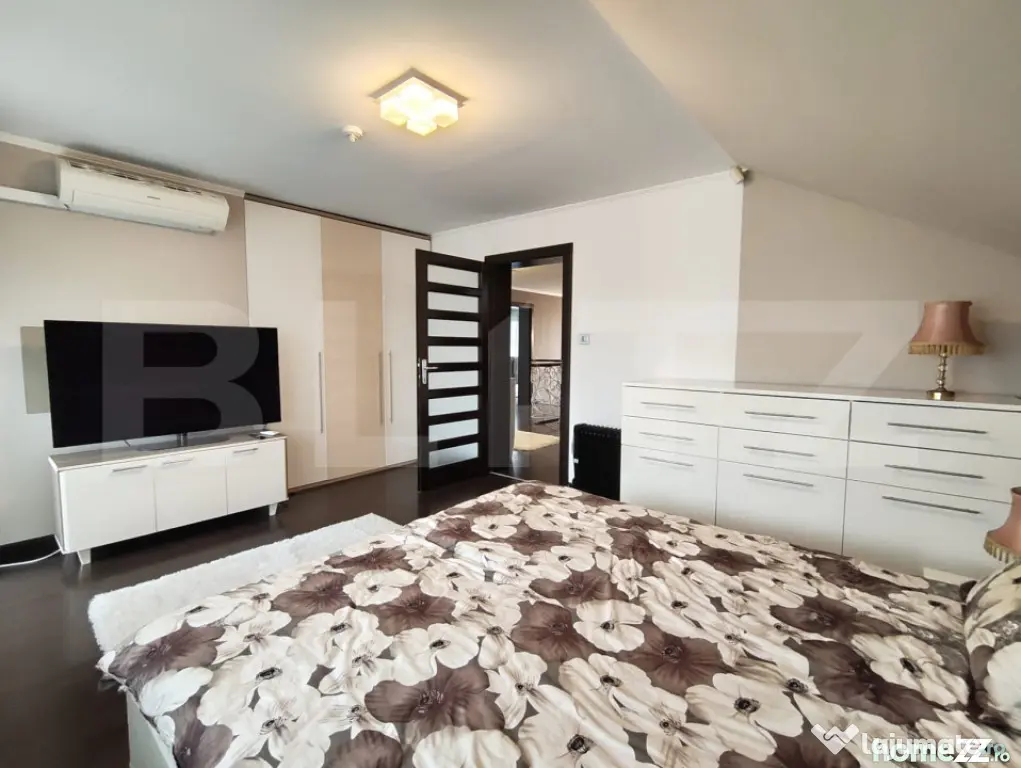 Vila premium Beverly Hills Sânmartin, 270 mp, teren 800 mp,