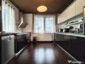 Vila premium Beverly Hills Sânmartin, 270mp, teren 800mp, 4 