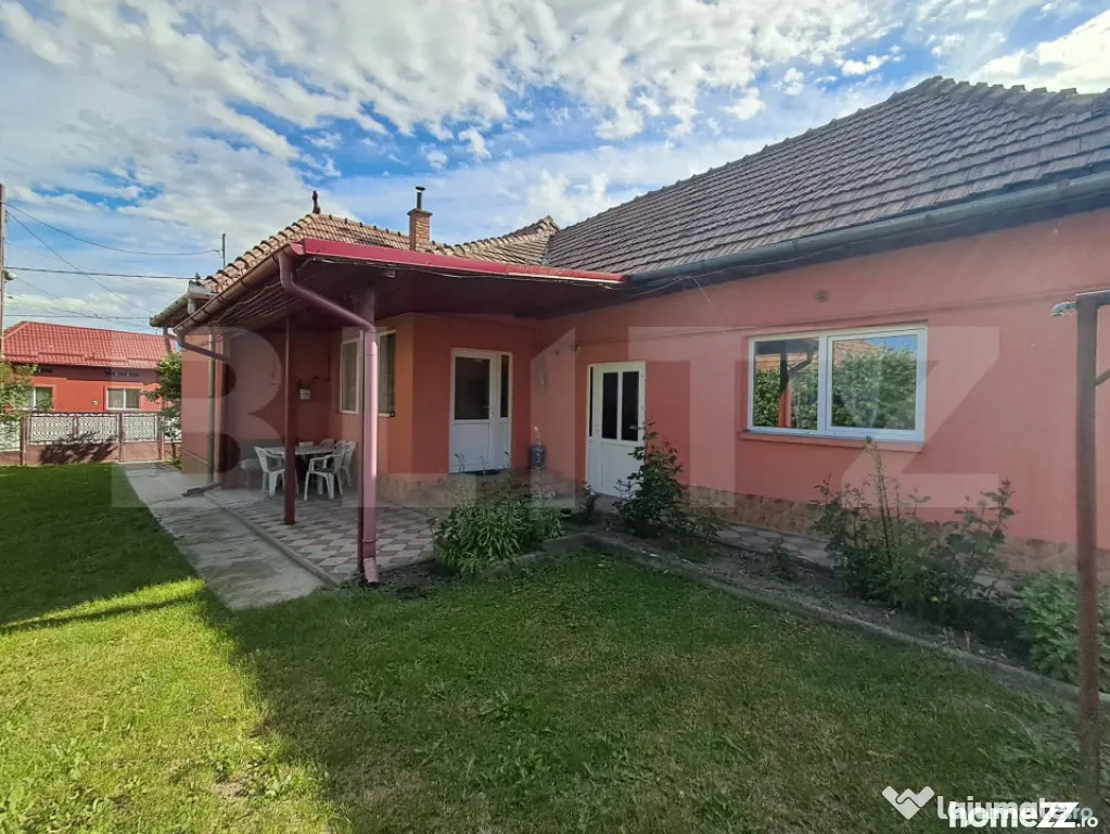 Casă de vânzare în Nazna, Sâncraiu de Mureș | 546 mp te - Nazna (Mures)