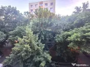 Apartament de vanzare decomandat metrou Crangasi 
