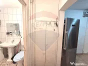 Apartament de vanzare decomandat metrou Crangasi 
