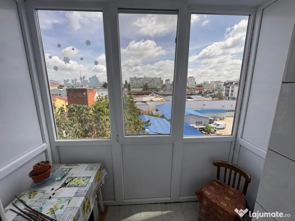 Apartament 3 Camere, 68 mp, Craiovita Noua, Promenada