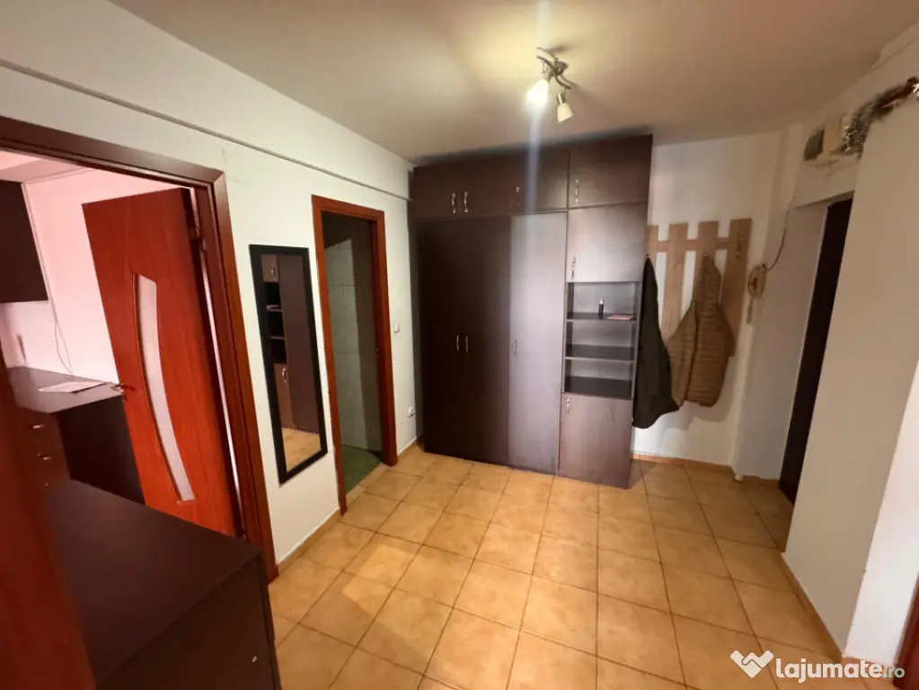 Apartament 3 Camere, 68 mp, Craiovita Noua, Promenada