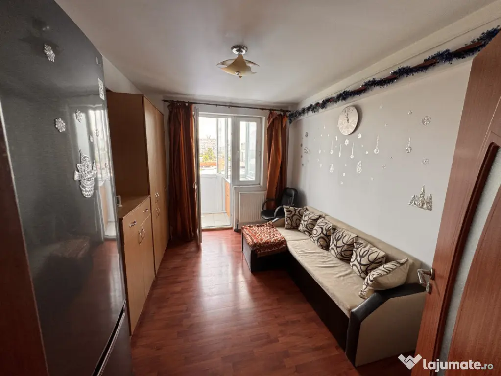 Apartament 3 Camere, 68 mp, Craiovita Noua, Promenada