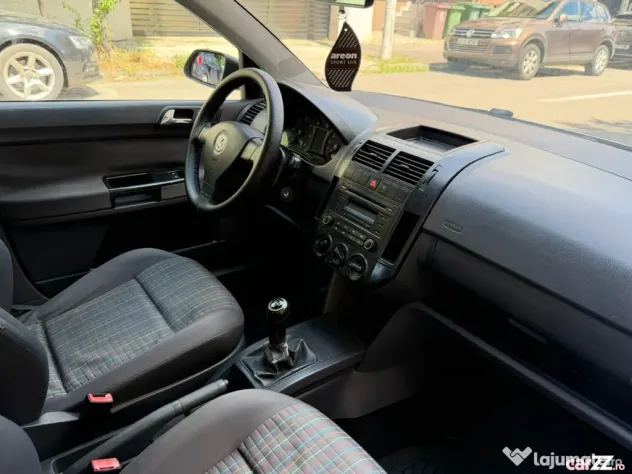 Volkswagen Polo Facelift 1 4 TDI 80CP 2009 Euro 4 AC Cauciucuri Noi M+S