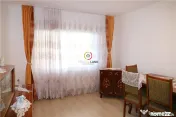 Luminos si spatios! Apartament 3 camere, decomandat, in Sace 