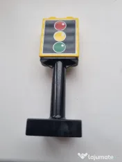 Lego Duplo pui, elefant, motor de polititie si politist, semafor