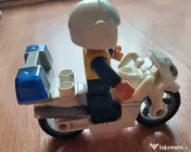 Lego Duplo pui, elefant, motor de polititie si politist, semafor