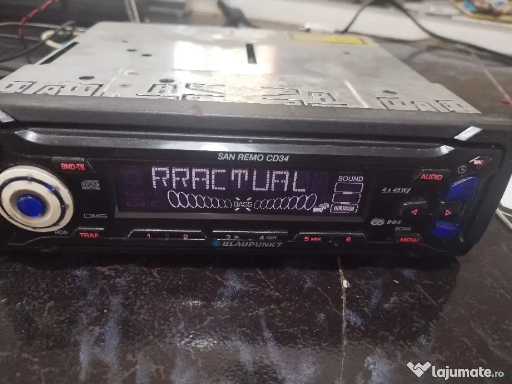 Radio CD auto Blaupunkt cu RDS