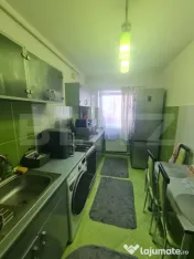 Apartament decomandat, balcon inchis, parcare inclusa in pre 