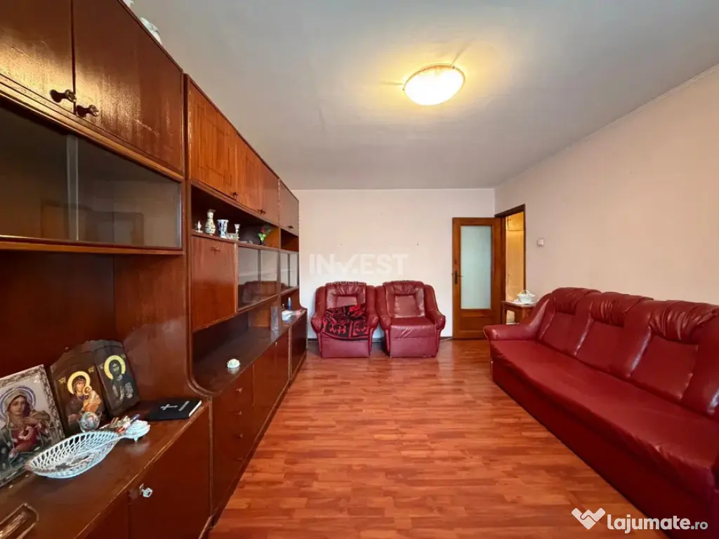 Apartament 2 camere, decomandat, 51 mp, zona Nicolina 2, Ia?