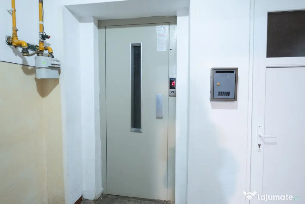 Apartament in zona Faleza Nord, Constanța