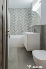 Apartament in zona Faleza Nord, Constanța