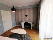 Proprietate deosebita, pe 4 camere, 140 mp, curte amenajata,