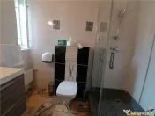 Proprietate deosebita, pe 4 camere, 140 mp, curte amenajata,