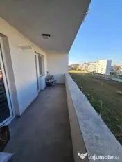 Berceni metrou biruintei studio etaj 3 