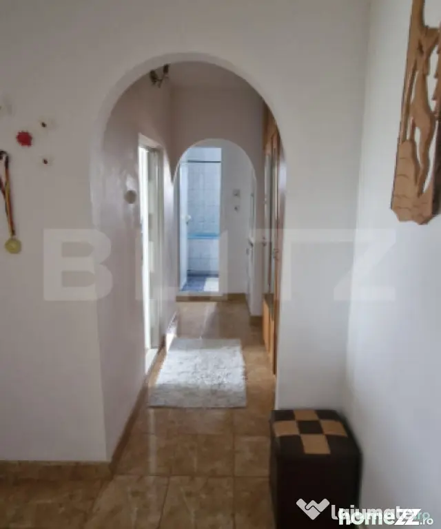 Apartament de vânzare, 60 mp, zonă Centrală - Găești