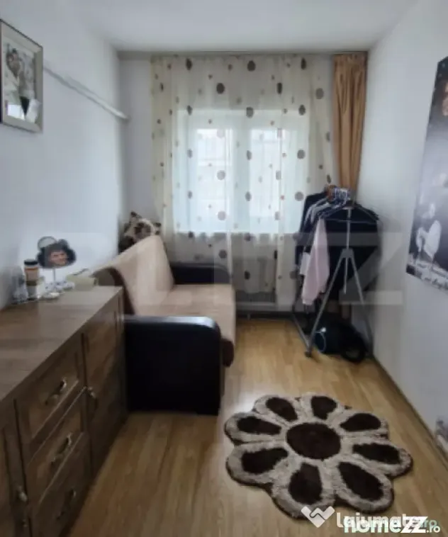 Apartament de vânzare, 60 mp, zonă Centrală - Găești