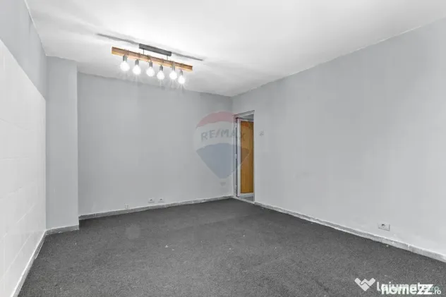 Spațiu comercial 36 mp cu intrare si contorizare separat...