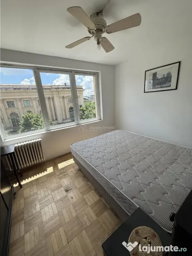 2 cam Radisson/Victoriei