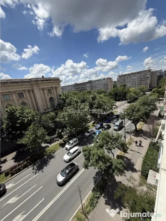 2 cam Radisson/Victoriei