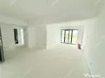 Apartament cu 3 camere si balcon in zona Calea Surii Mici di