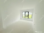 Apartament cu 3 camere si balcon in zona Calea Surii Mici di 