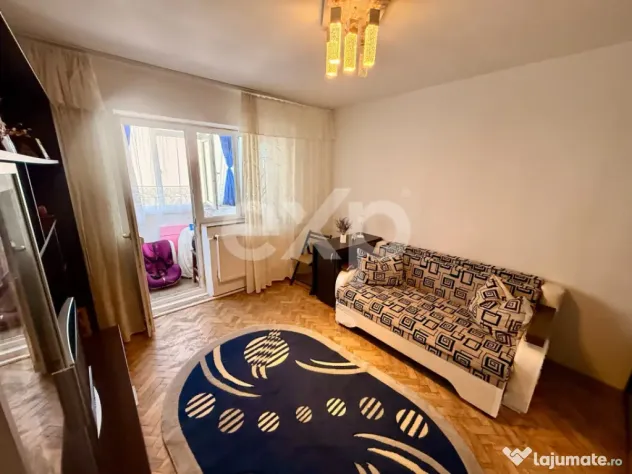 Apartament 2 camere decomandat, etaj 3, mobilat și utilat