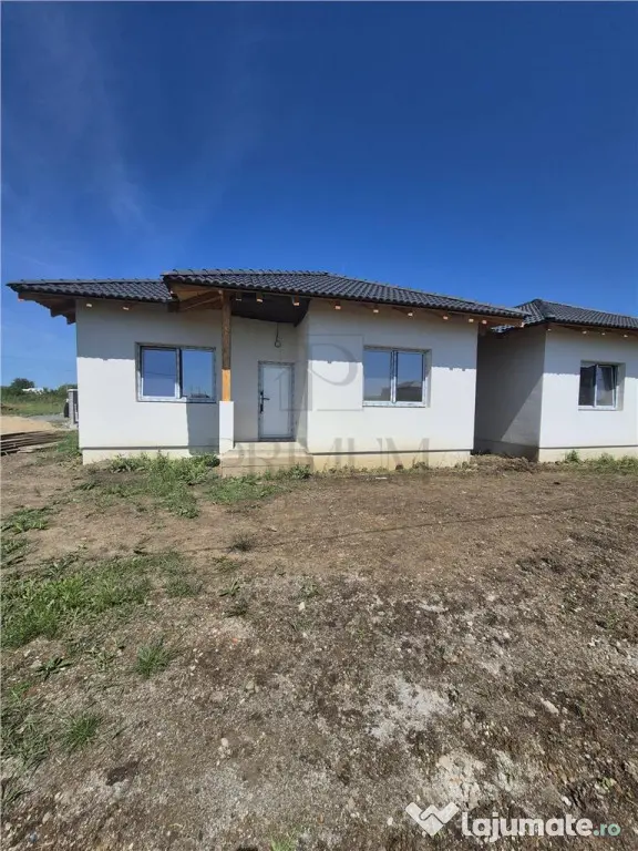 Duplex separat - Mosnita Noua- Teren 380mp - in apropiere