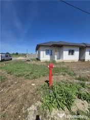 Duplex separat - Mosnita Noua- Teren 380mp - in apropiere 