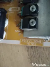 dezmembrez Samsung UE 40J6000