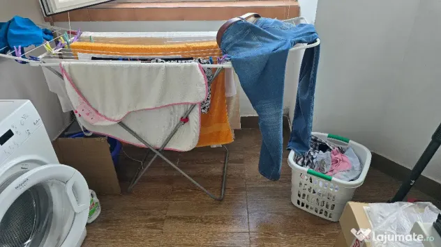 Vand apartament 2 camere decomandat in Deva, 22 Decembrie, mobilat