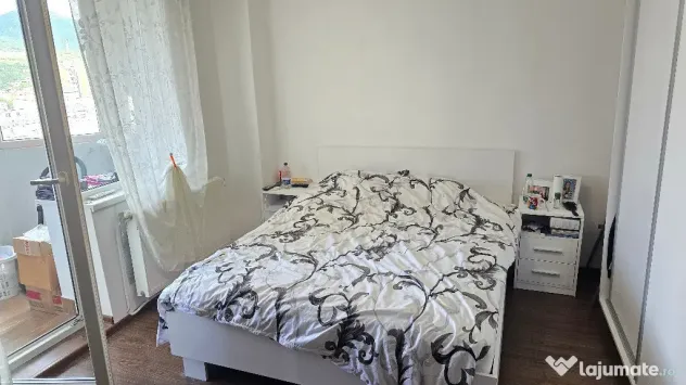 Vand apartament 2 camere decomandat in Deva, 22 Decembrie, mobilat