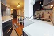 Apartament modern cu acces securizat si supraveghere video i