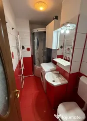 Garsonieră de vânzare - Pod Butelii 