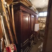Mobilă veche două corpuri 