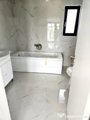 Casă de vânzare 80 mp | 3 camere | Zona Vișan | Loc parca 