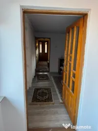 Casa de vânzare în Ceauru - Balesti 