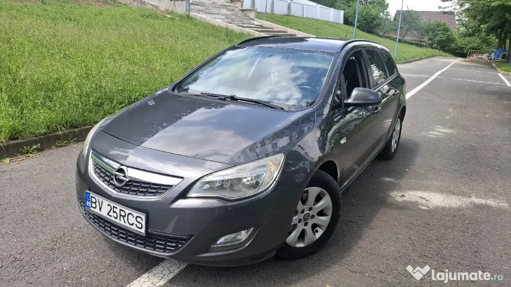 OPEL Astra 2011 — imagine 2