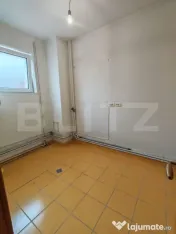Casă de vânzare , în apropierea Oficiului de Cadastru 
