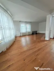 Casă de vânzare , în apropierea Oficiului de Cadastru 