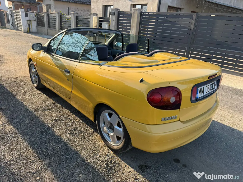 Renault Megane 1,6 decapotabil