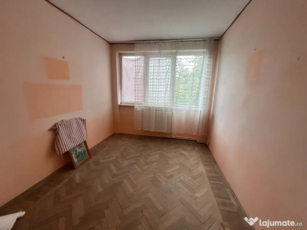 - Apartament 3 camere confort 1, Hipodrom, suprafata 65mp.