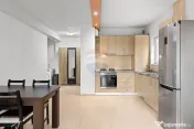Apartament 2 camere de închiriat + loc parcare în zona ...