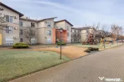 Apartament 2 camere de închiriat + loc parcare în zona ...