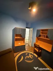 DAMBOVITA - ETAJ 2 - DECOMANDAT - 3 CAMERE - CENTRALA PROPRI