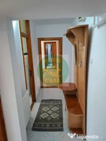 Apartament 3 camere, de inchiriat