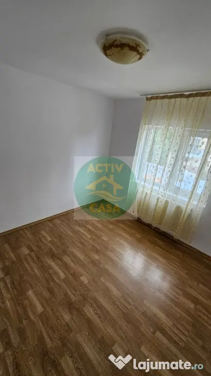 Apartament 3 camere, de inchiriat