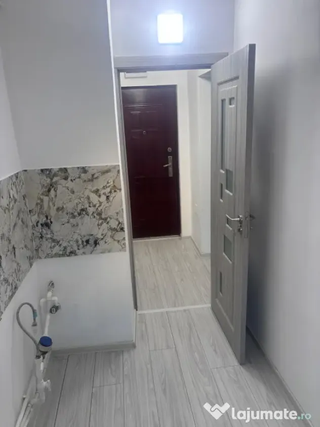 Etaj 1 - Apartament 2 camere confort 2, zona Viziru 3, Renov
