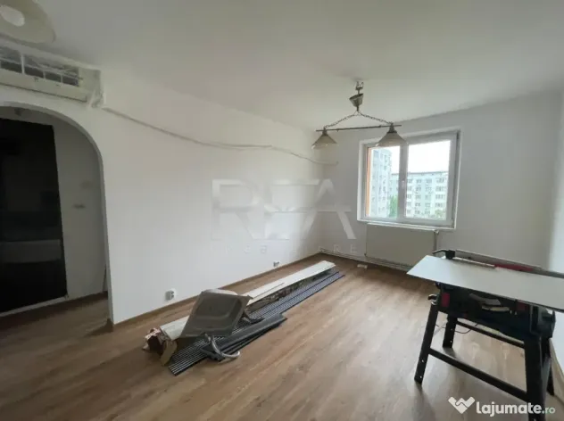 3 Camere- Centrala Proprie- Etaj 7/8- Bloc Anvelopat- Margea